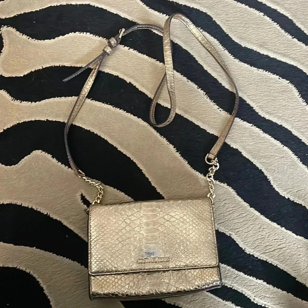 Michael Kors Bag *READ DESCRIPTION*